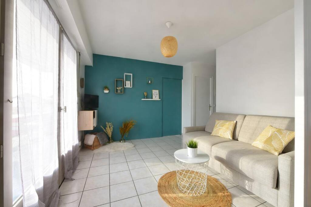 Cabana & Le Central - Proche Lac , Terrasse Et Parking Annecy Zewnętrze zdjęcie