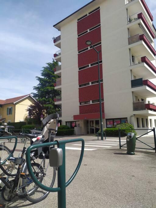 Cabana & Le Central - Proche Lac , Terrasse Et Parking Annecy Zewnętrze zdjęcie